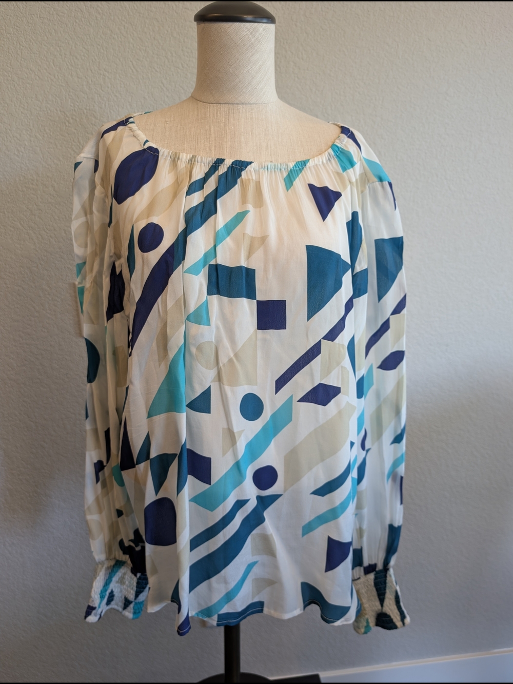NWT APNY Geometric Print Off-Shoulder Tunic Sz XL - Blue/Cream